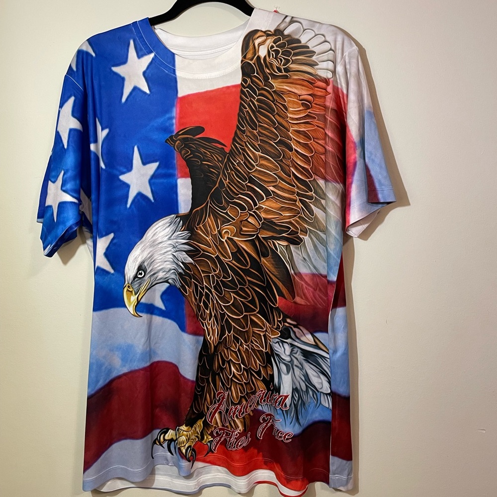 Spirit of America T-Shirt LG (42/44) Bald Eagle USA Flag GRAPHICS 100% polyester